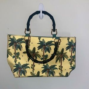 Peachy palm tree purse 🌴🌴